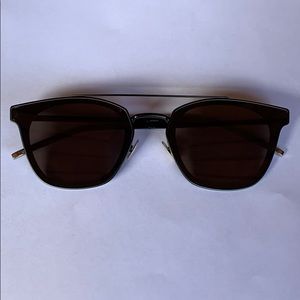 Saint Laurent Sunglasses model CLASSIC SL 28 METAL